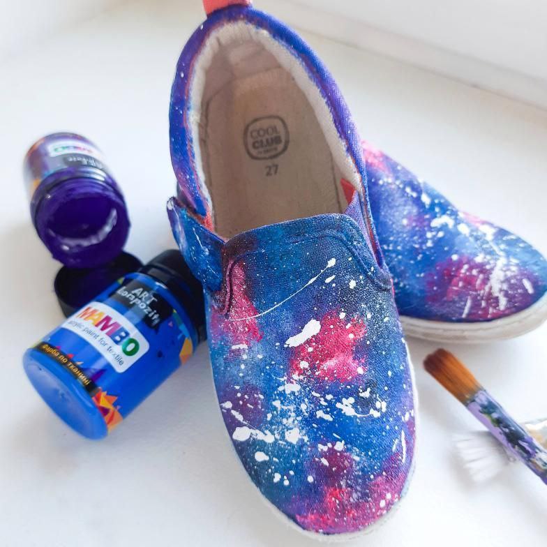 Acrylic paint on leather on sale shoes